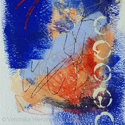 abstraktes Bild in blau mit sand farbenenn mustern in acryl auf aquarellpapier gemalt von Veronika Hieronymus in acryl